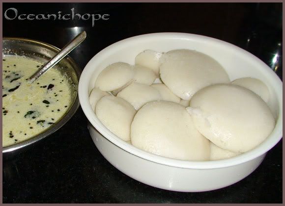 MangaloreIdlis & neerChutney