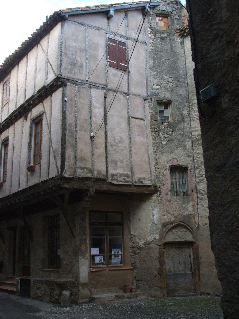 279MedievalHouseLagrasse