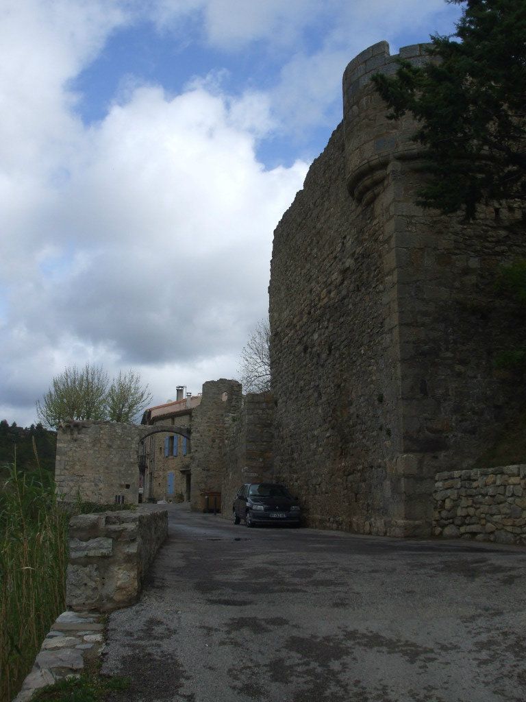 293TownWallsLagrasse
