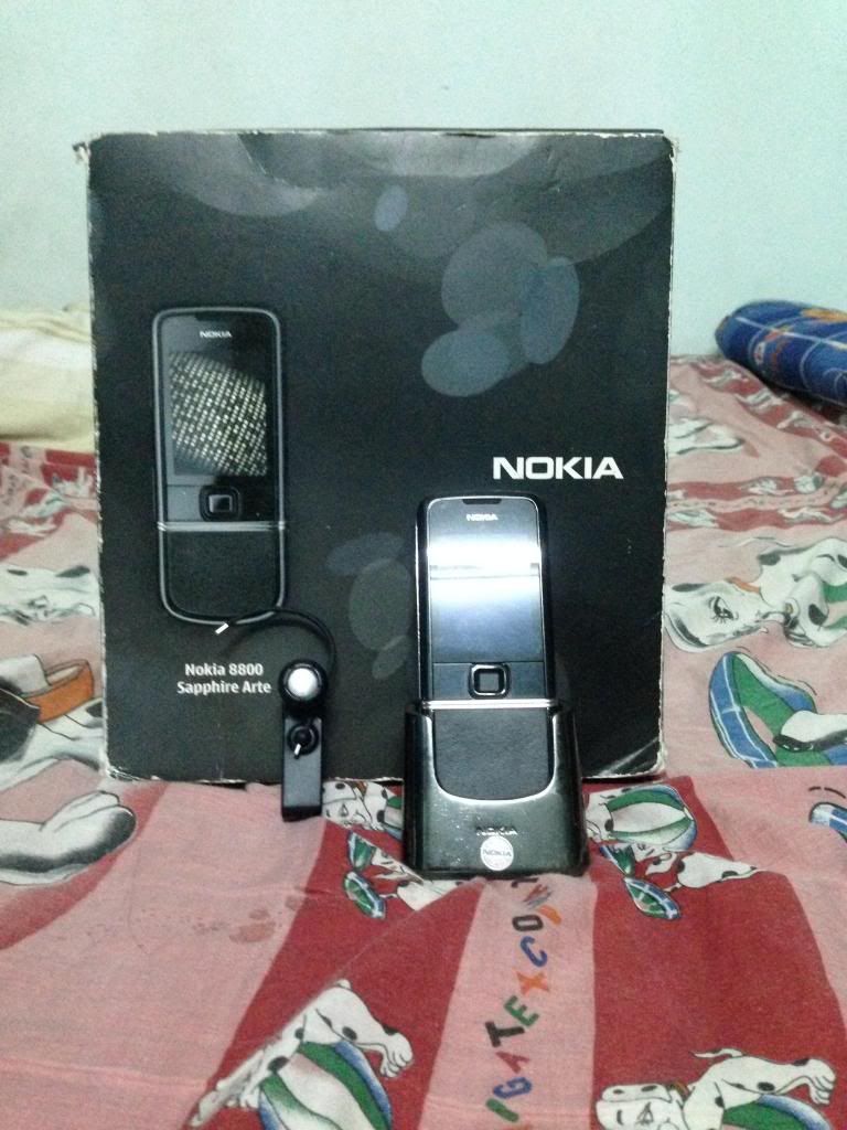 8800 sapphire arte fullbox cần bán đây.