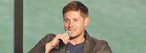 photo tumblr_mqbci9qTrX1qafea7o7_r1_500_zps08e9497c.gif