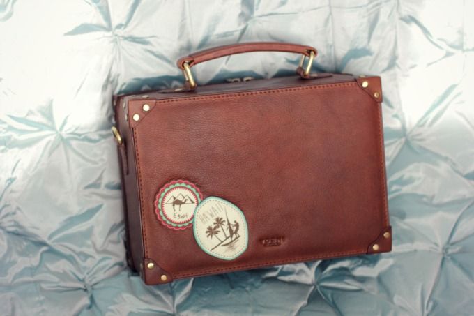 photo pinkbow-inmybag-9_zpssjtoe12x.jpg
