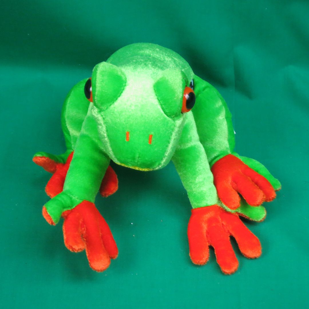 BUILD A BEAR GIRL SCOUTS RED EYED GREEN TREE FROG PLUSH READY TO HOP CUTE TOY eBay