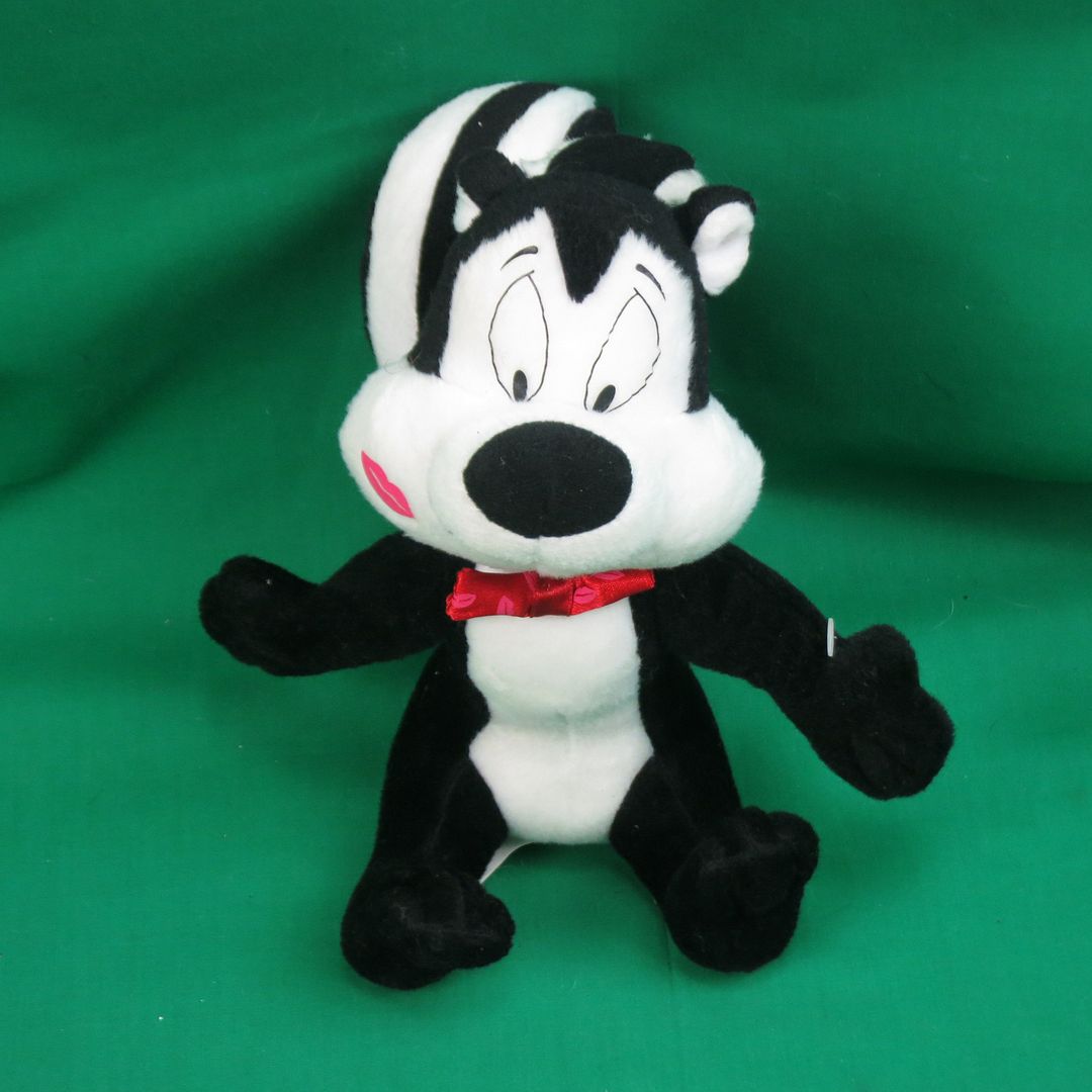 pepe le pew plush toy