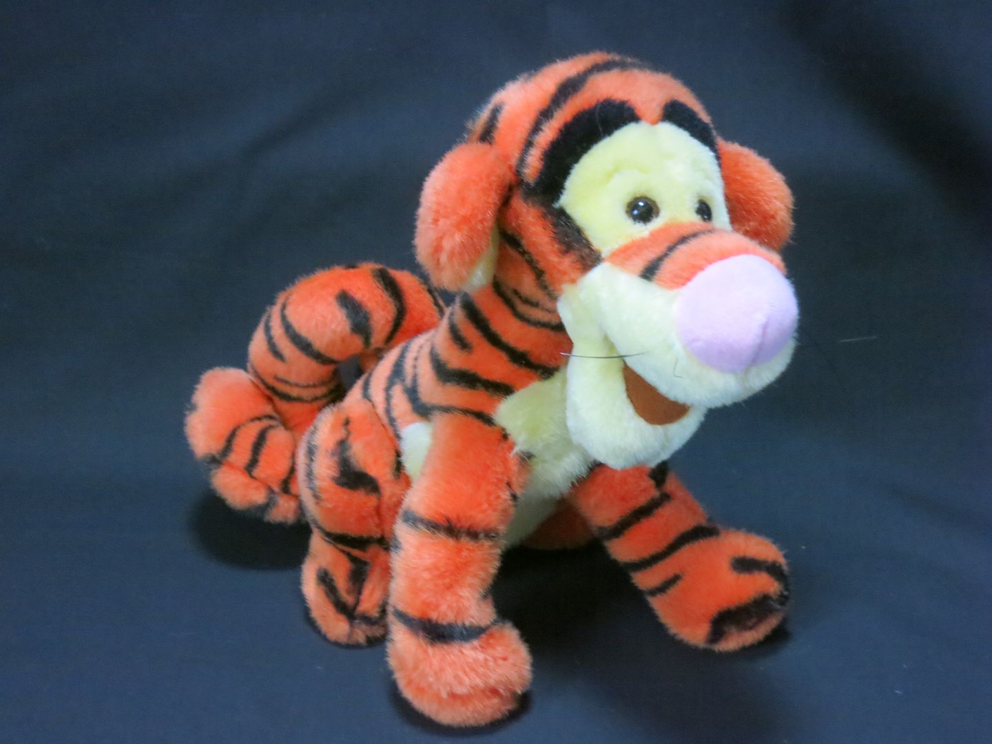 Disney Curly Tail Winnie The Pooh Tigger Plush Stuffed