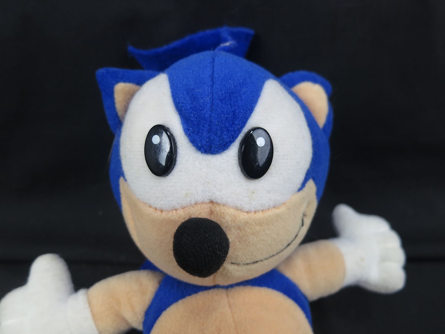 sonic hedgehog stuffed animal