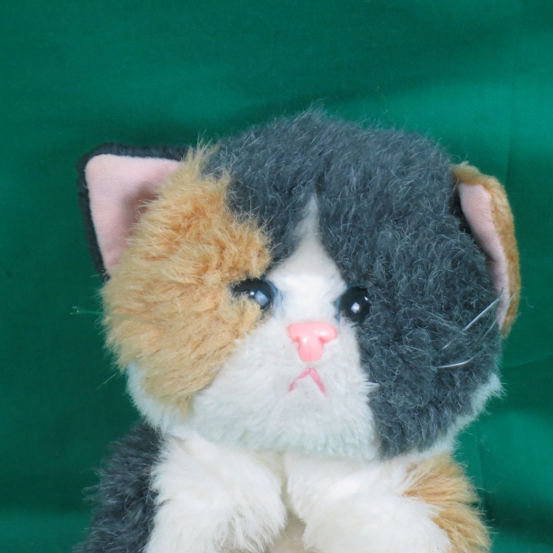 purring cat stuffed animal