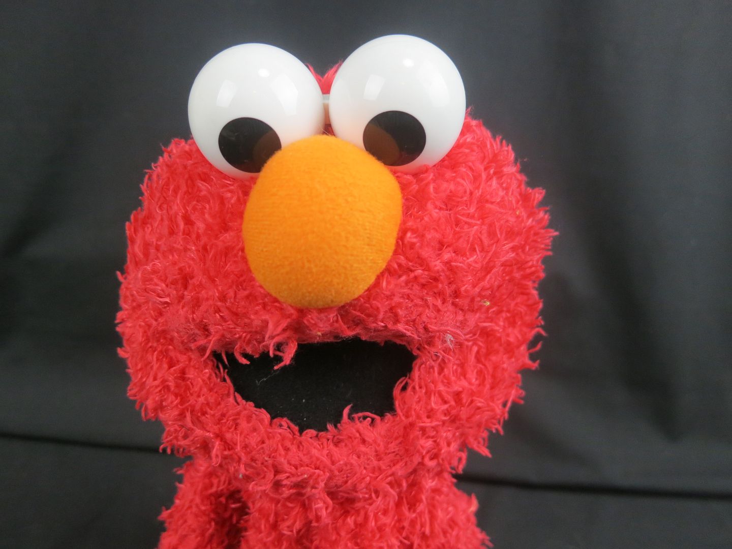 gund sesame street elmo hand puppet