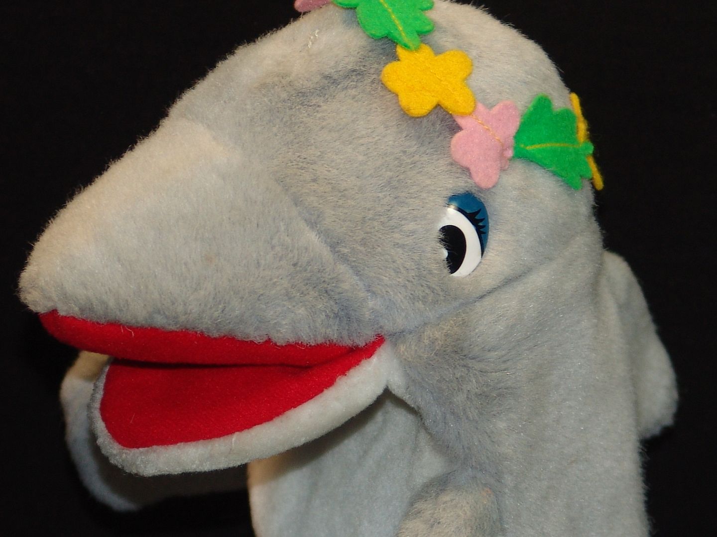 seaworld stuffed dolphin