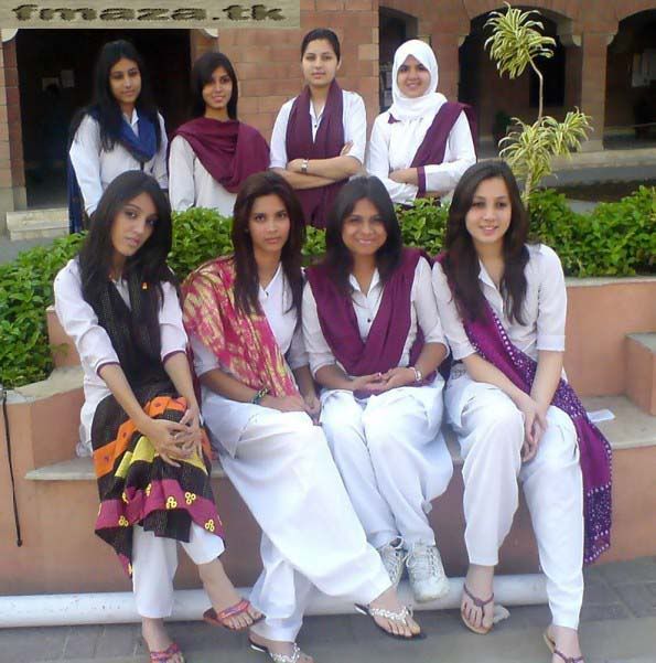 Pakistani Girls 23