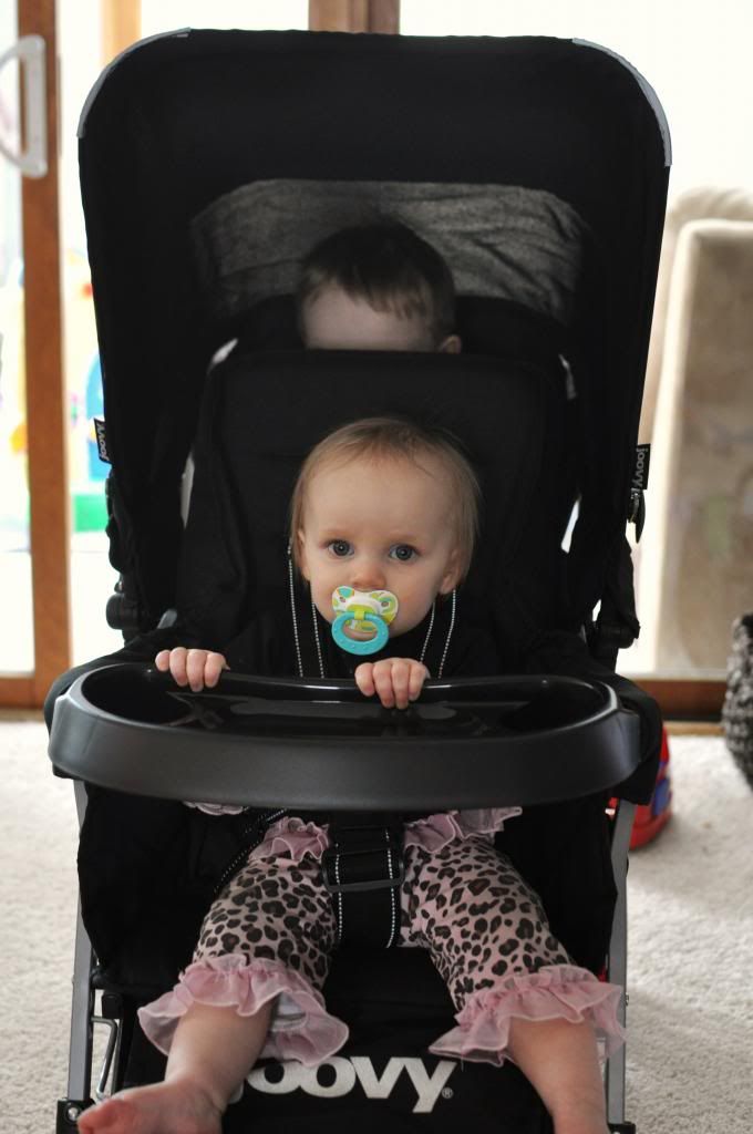 sit and stand stroller