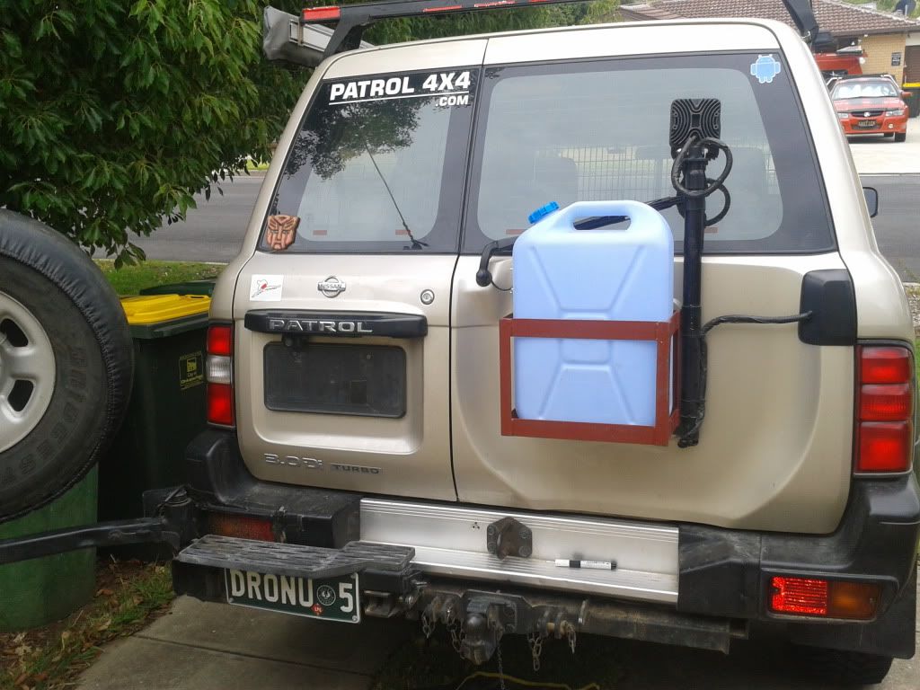 DIY GU Barn Door Jerrycan Holder Patrol 4x4 Nissan Patrol Forum