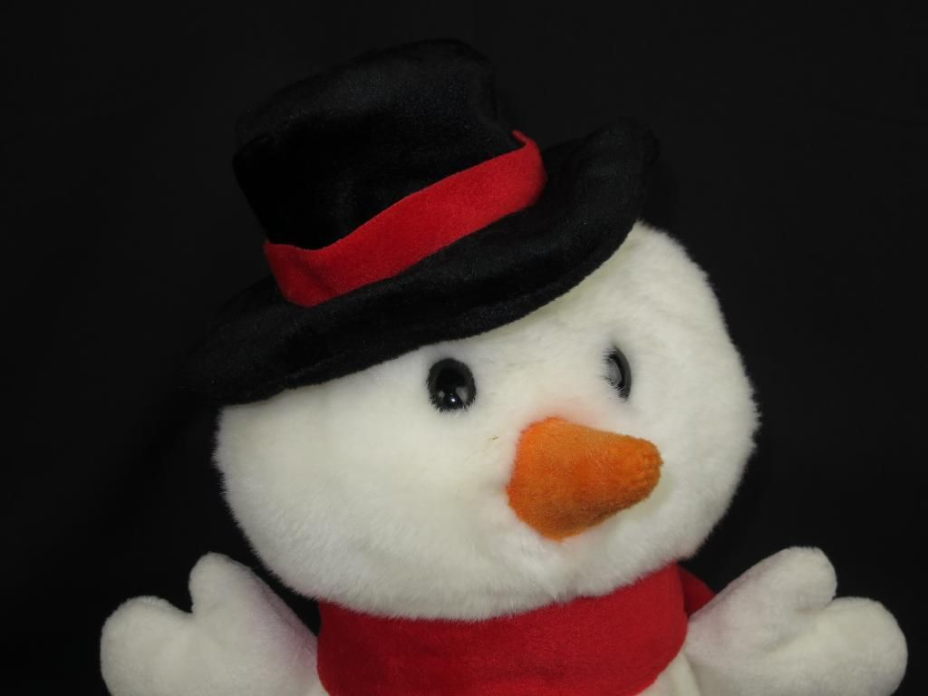 Retired /& New Ty Beanie Buddy Snowball the Snowman 2001
