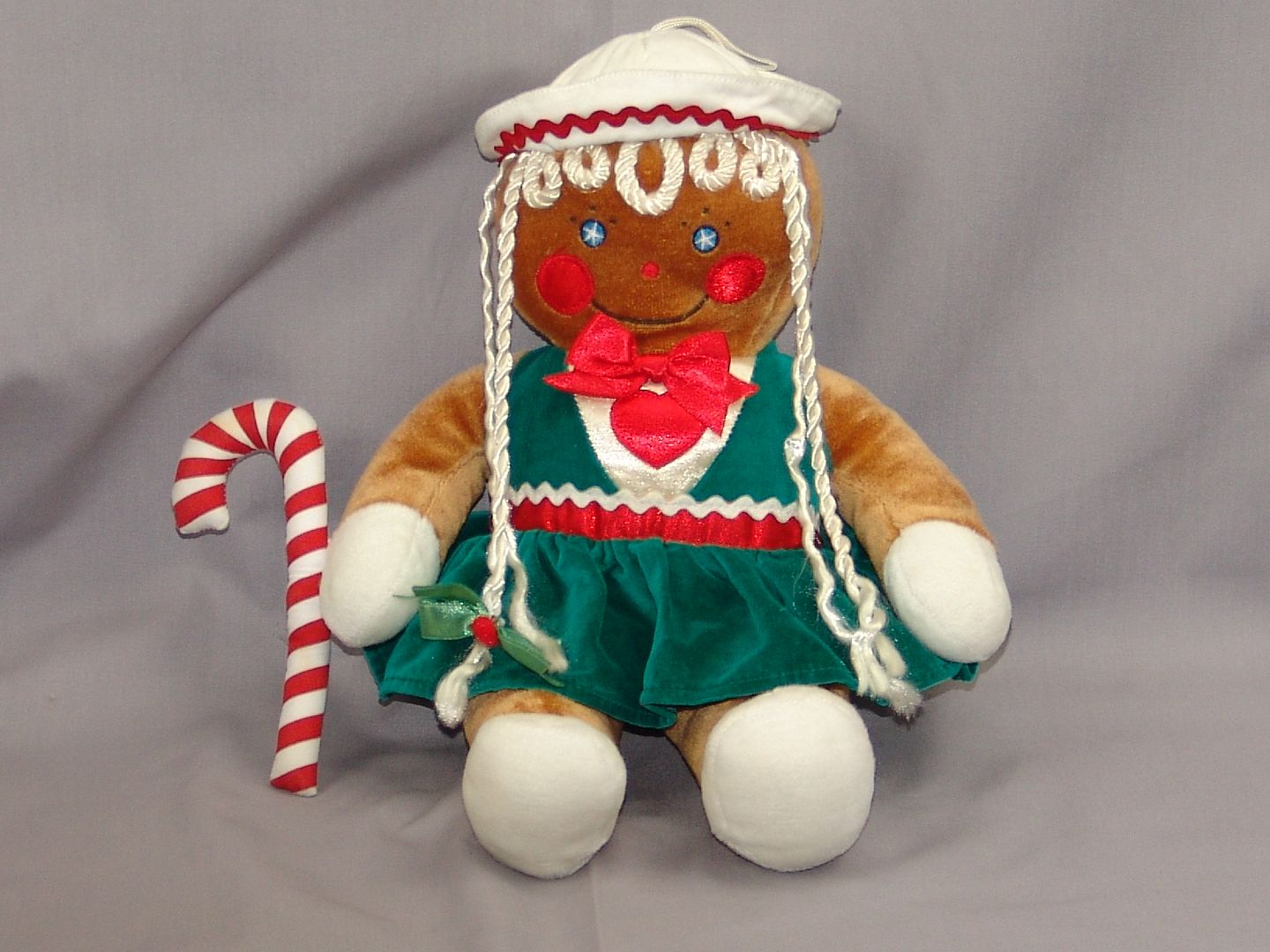 stuffed gingerbread man and woman